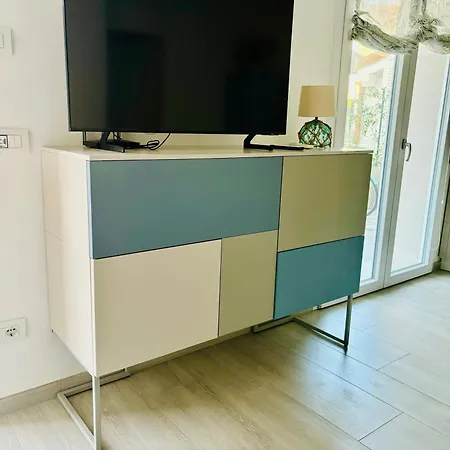 Maison Jula Confort, Relax E Libertà, * Cinquale